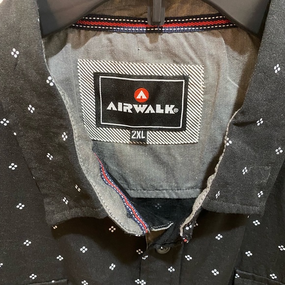 Airwalk Men’s Black Short Sleeve Casual Button Down Shirt - XXL - Picture 2 of 9